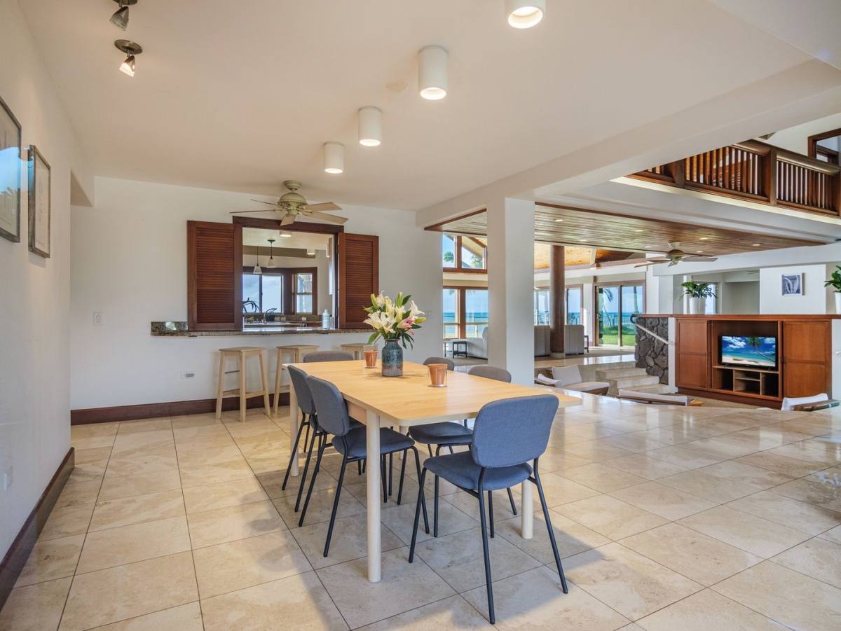 House for rent at 87-579 Farrington Highway, Waianae, HI 96792