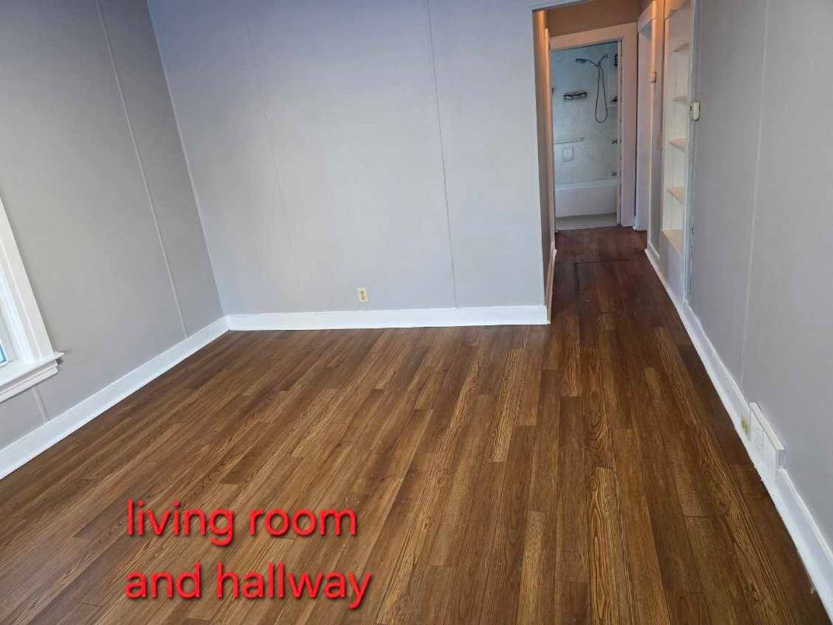Apartment for rent at 1332 Poplar Place, Kalamazoo, MI 49001