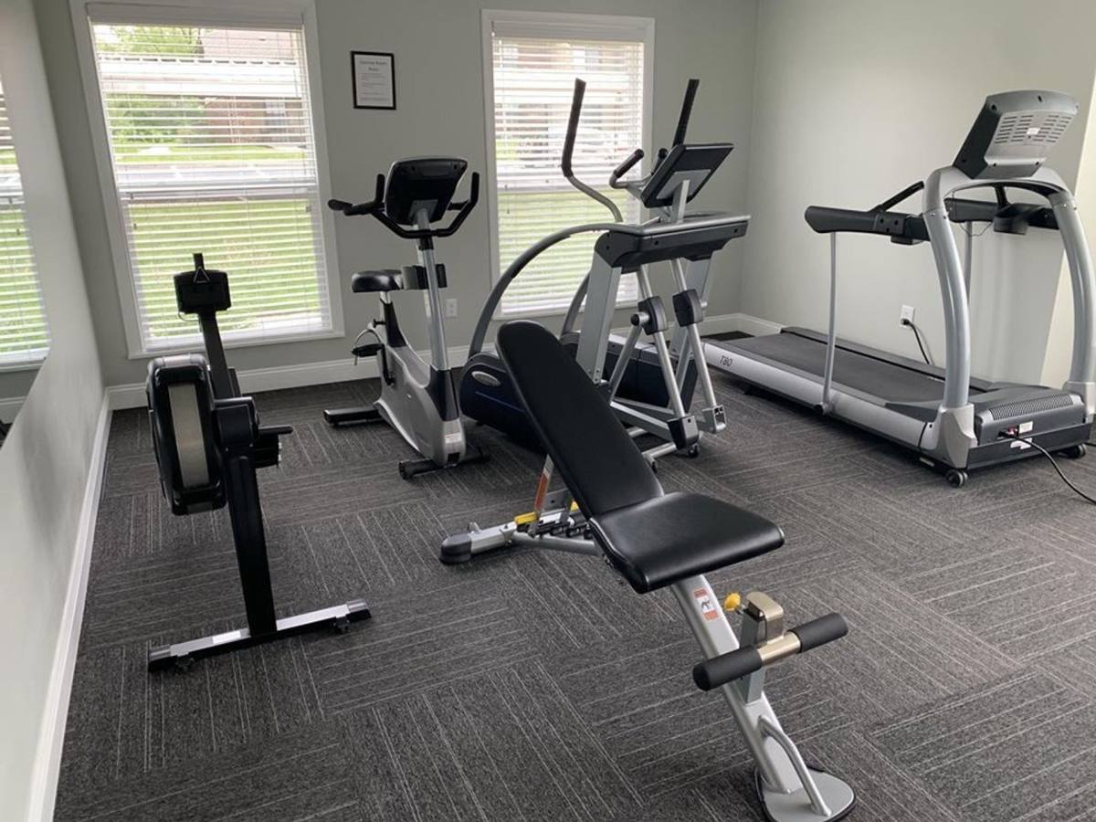 Apartment for rent at 1808 N Cross Lakes Circle #H, Anderson, IN 46012