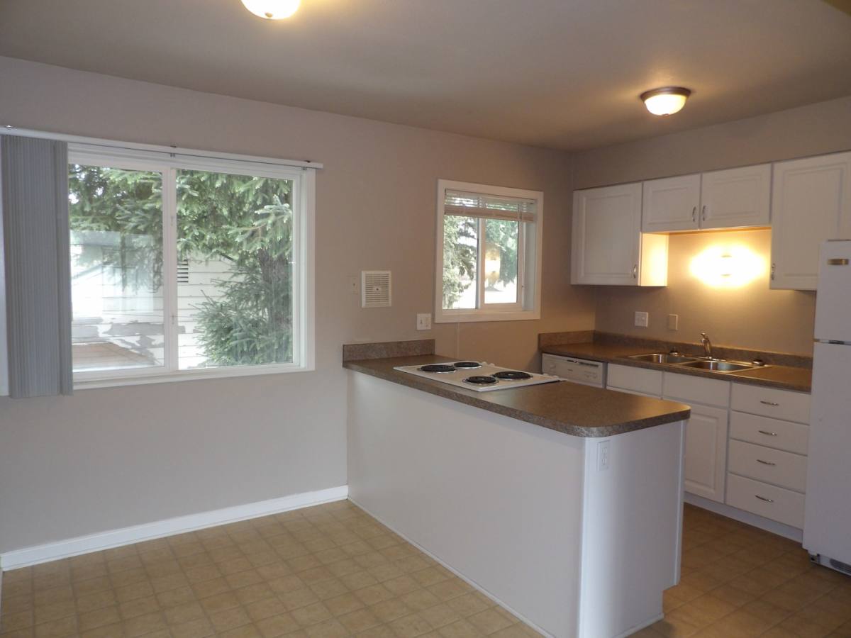 Apartment for rent at 5025 SW Menlo Dr, Beaverton, OR 97005