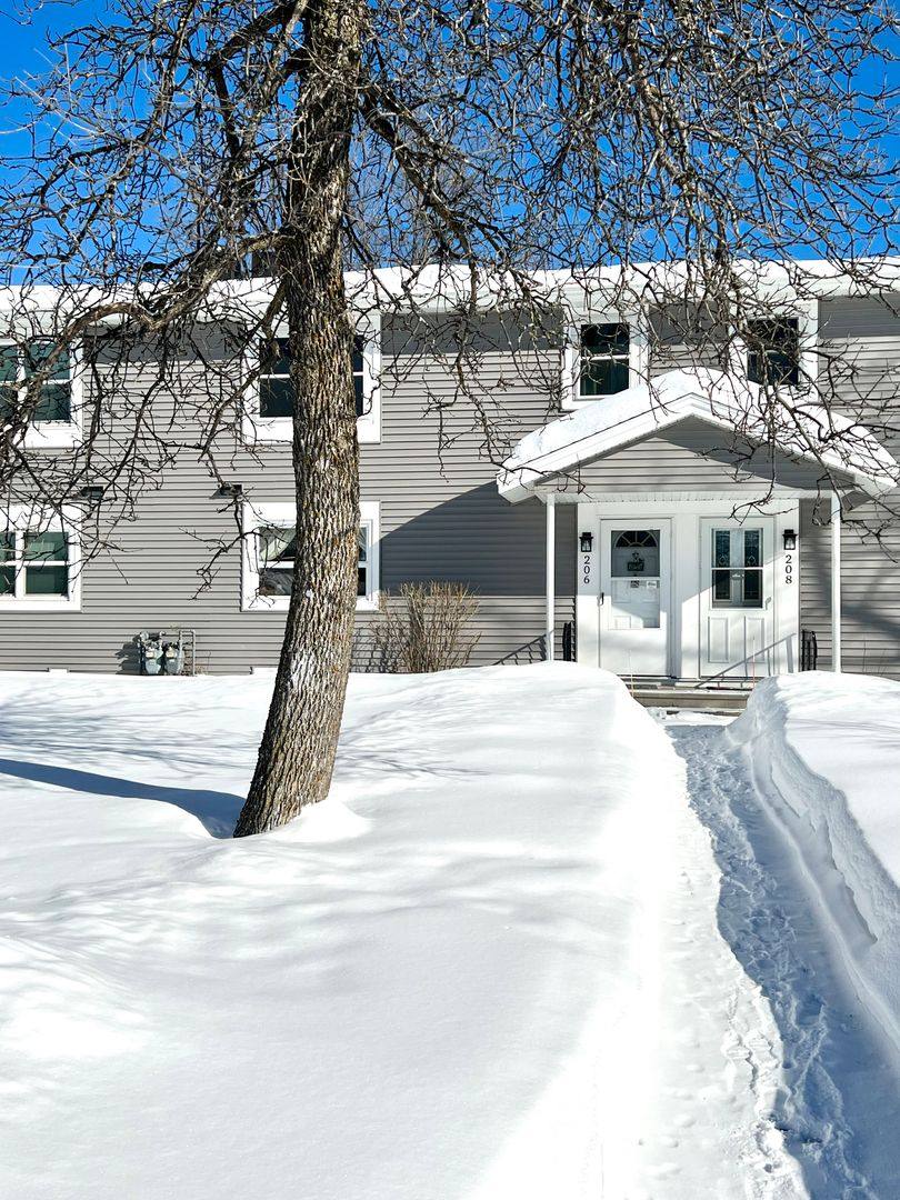 Townhouse for rent at 206 Mitchell Circle, Duluth, MN 55811