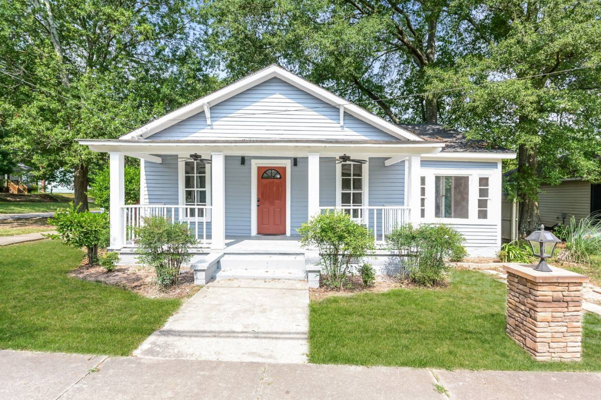 House for rent at 101 N 14th St, Griffin, GA 30223