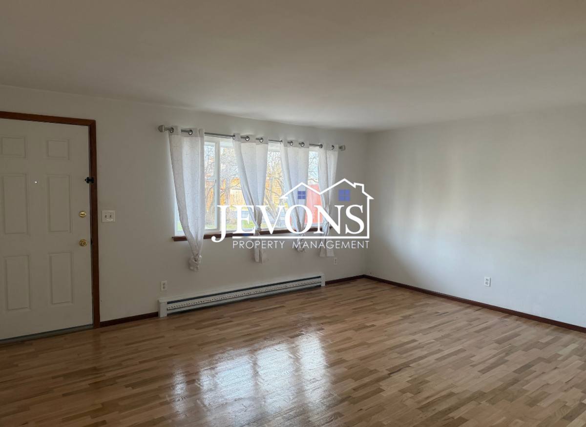 House for rent at 1418 Cornell Ave, Yakima, WA 98902