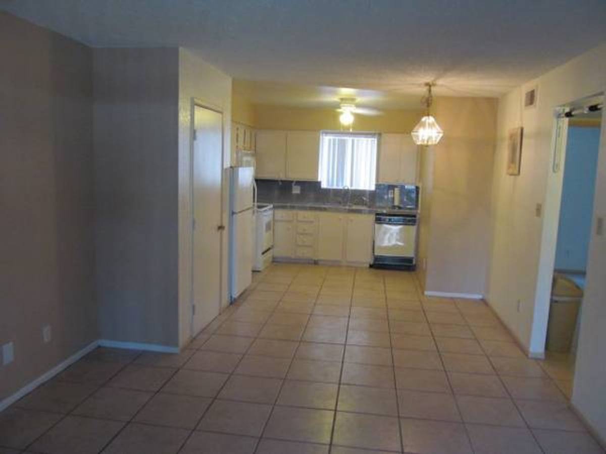 Condo for rent at 465 W Ivyglen, Mesa, AZ 85201