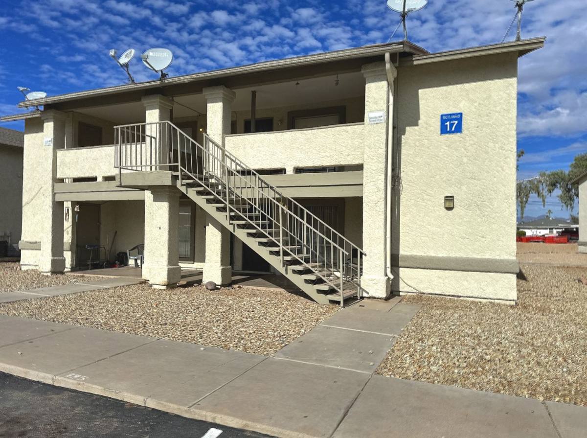 Condo for rent at 465 W Ivyglen, Mesa, AZ 85201