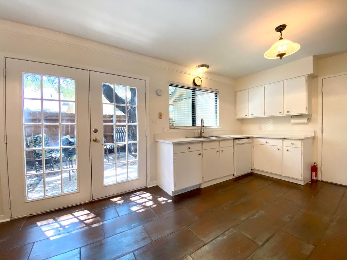 Townhouse for rent at 9535 Quail Village Lane, Austin, TX 78758