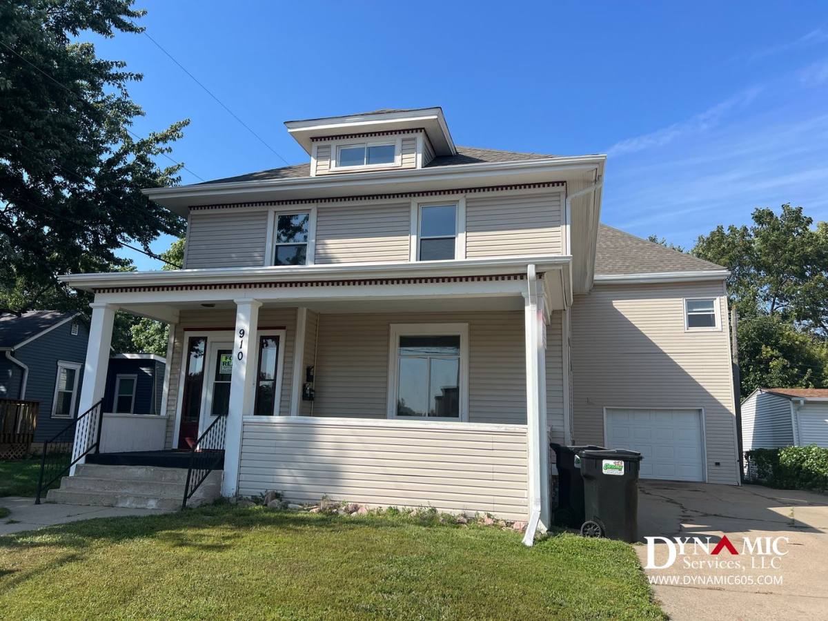Apartment for rent at 910 W 10th St, Sioux Falls, SD 57104