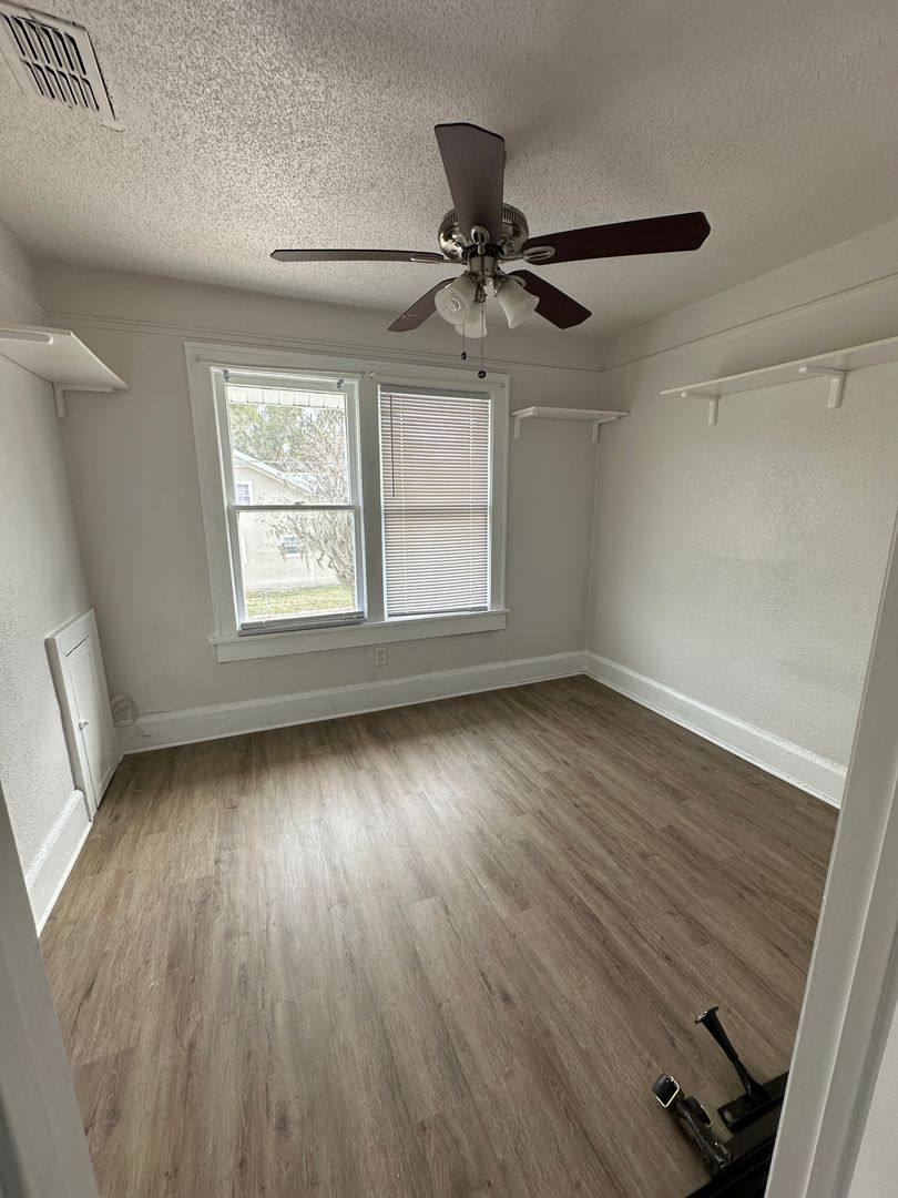 Apartment for rent at 136 Ave C NE #3, Winter Haven, FL 33881