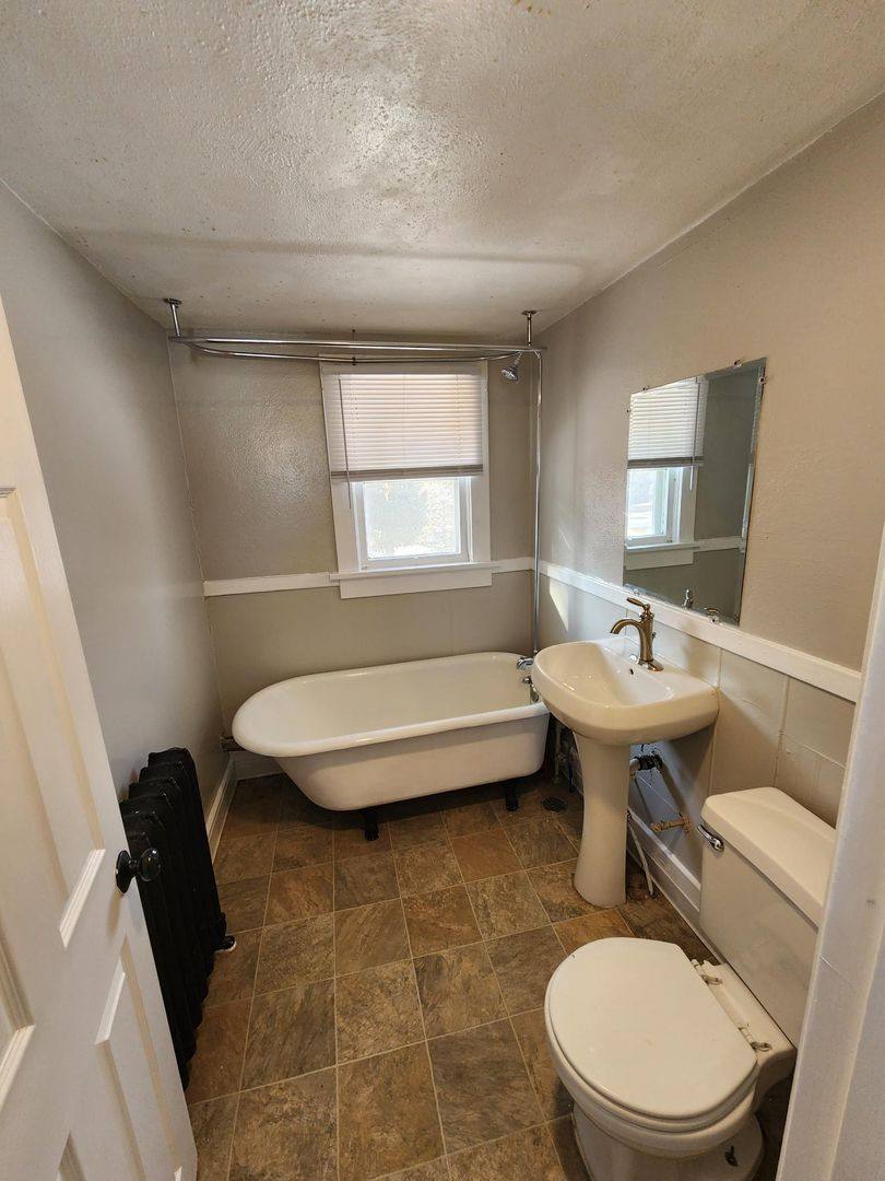 Apartment for rent at 611 N Cascade Ave, Colorado Springs, CO 80903