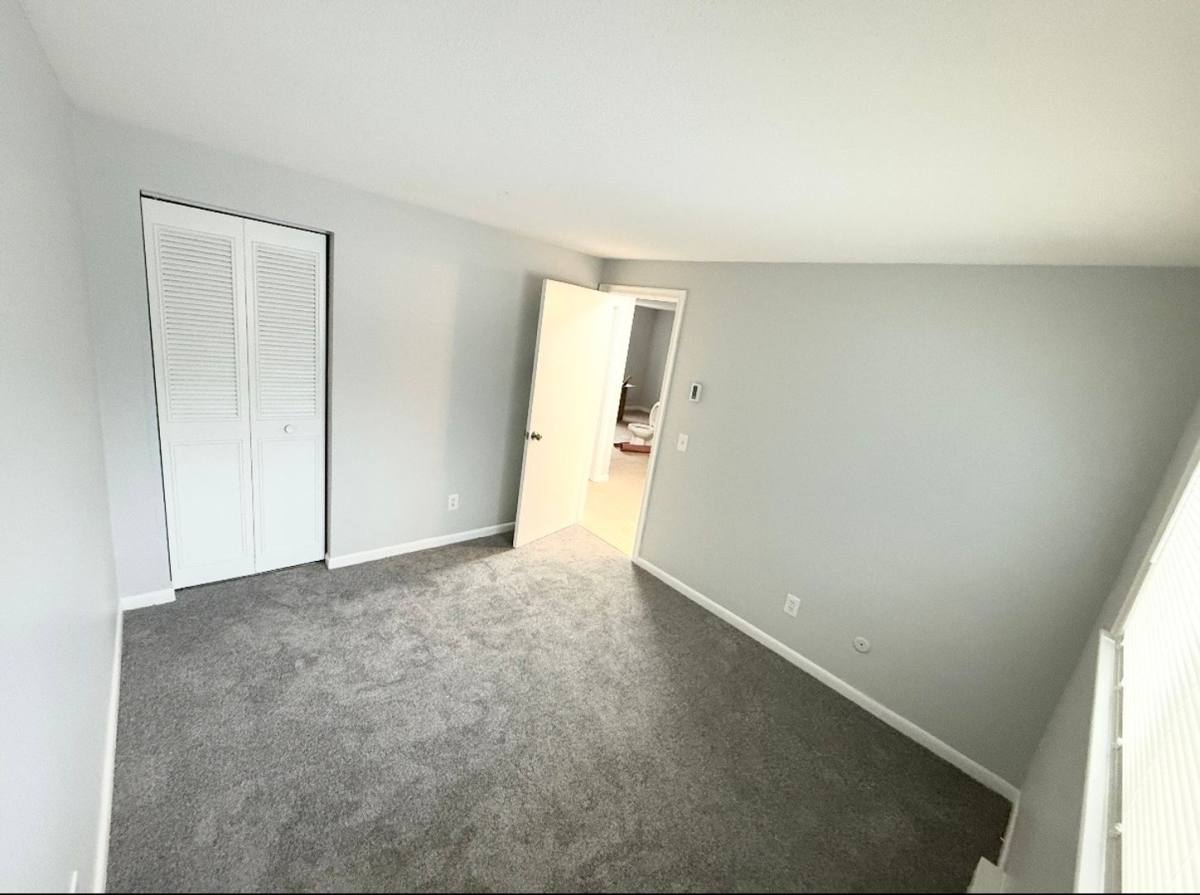 Apartment for rent at 6 Mary Anna Dr, Fitchburg, MA 01420