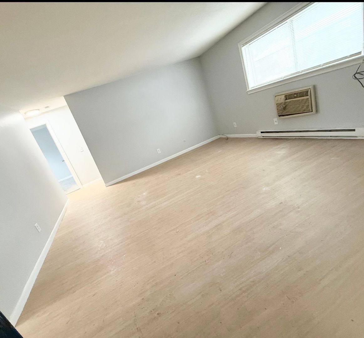 Apartment for rent at 6 Mary Anna Dr, Fitchburg, MA 01420