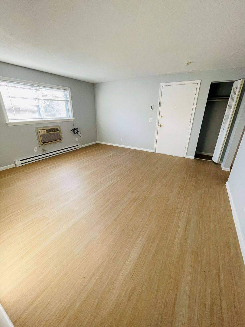 Apartment for rent at 6 Mary Anna Dr, Fitchburg, MA 01420