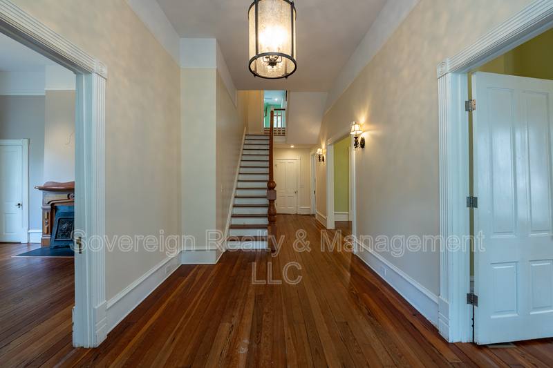 House for rent at 765 Woodland Ave SE, Atlanta, GA 30316