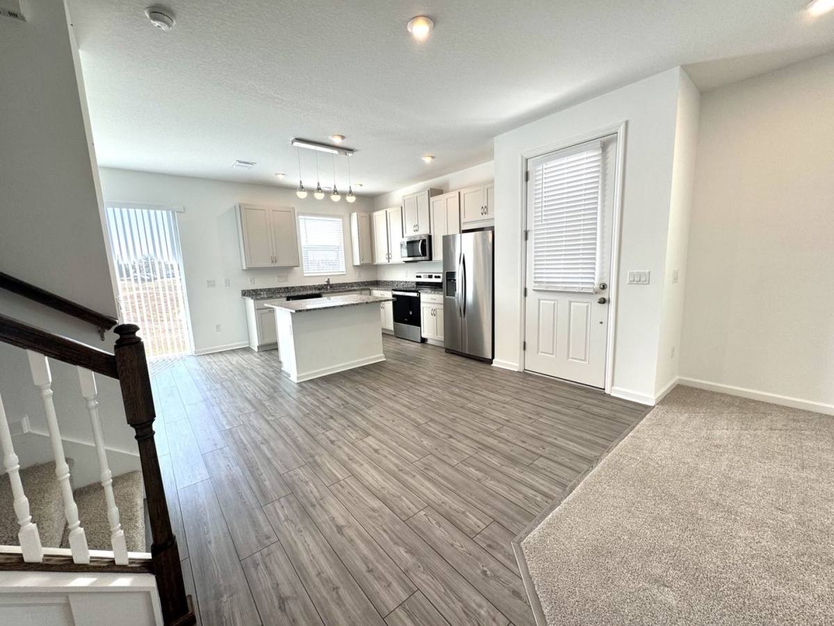 Townhouse for rent at 1025 Spring Palms Loop, Orlando, FL 32828