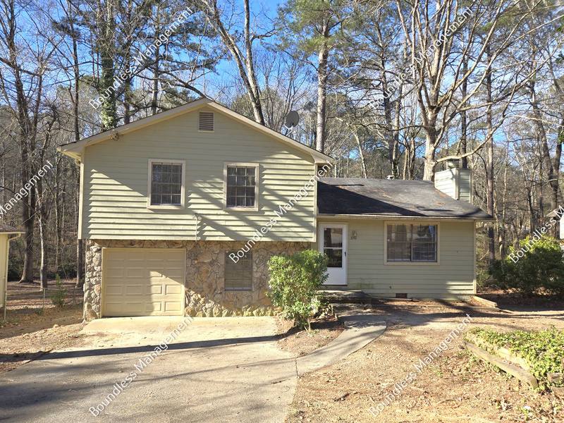 House for rent at 3948 Ferncliff Rd, Snellville, GA 30039