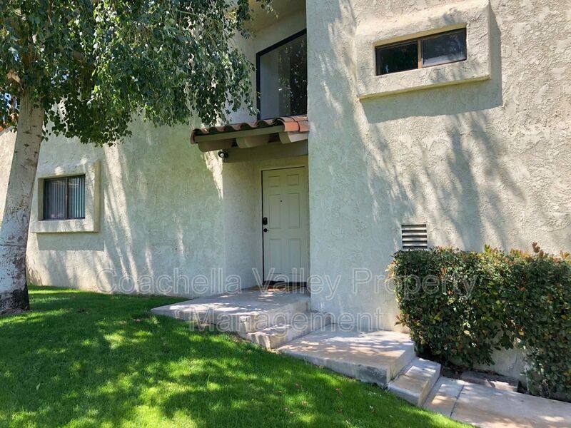 Townhouse for rent at 45414 Driftwood Dr, Palm Desert, CA 92260