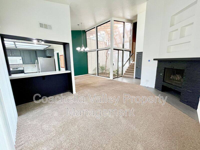 Townhouse for rent at 45414 Driftwood Dr, Palm Desert, CA 92260