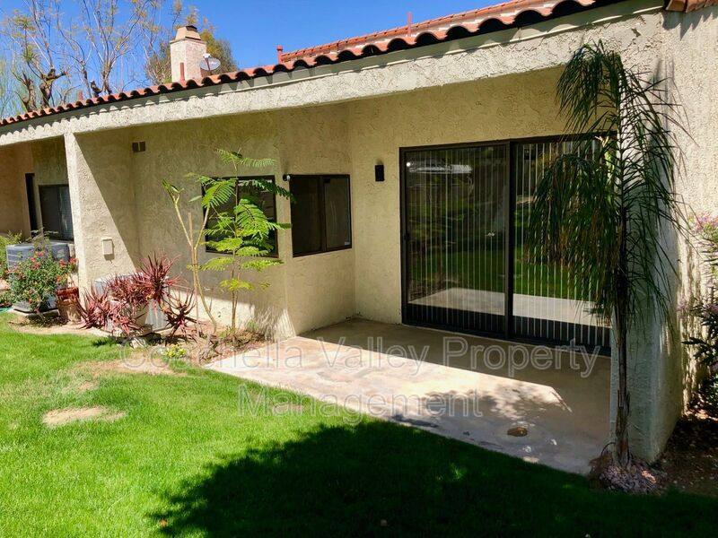 Townhouse for rent at 45414 Driftwood Dr, Palm Desert, CA 92260