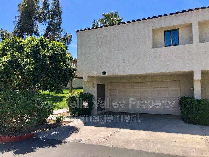 Townhouse for rent at 45414 Driftwood Dr, Palm Desert, CA 92260