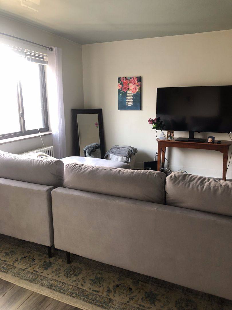 Apartment for rent at 4909 Centre Ave, Pittsburgh, PA 15213