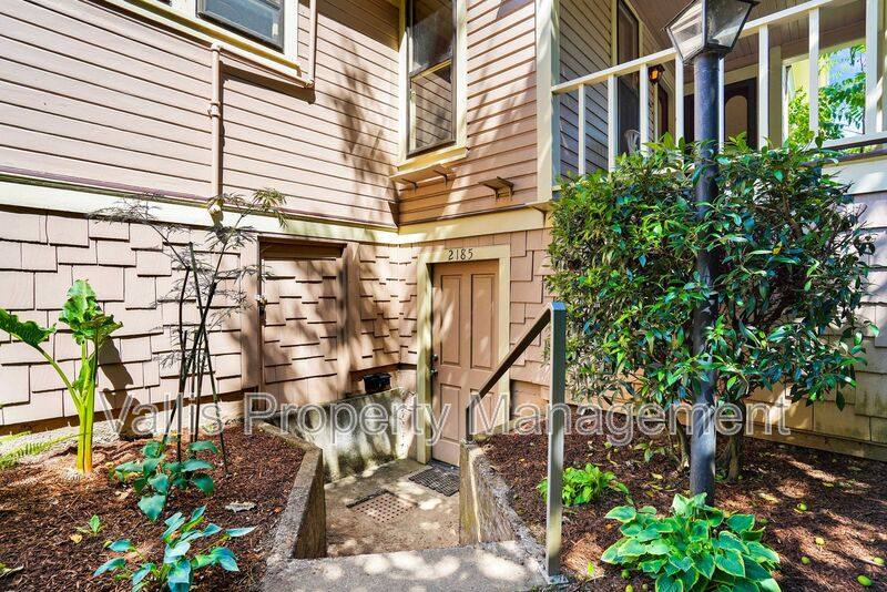 Apartment for rent at 2185 Trade St SE, Salem, OR 97301