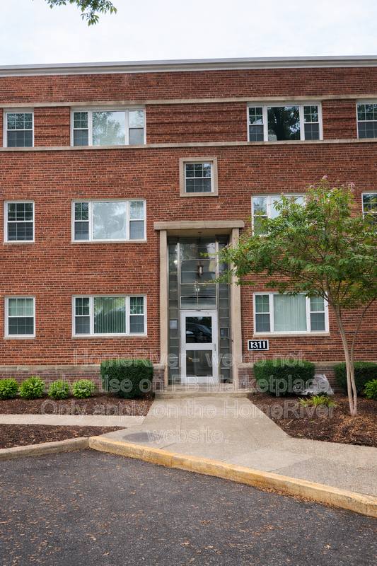 Condo for rent at 1311 N Ode St #632, Arlington, VA 22209