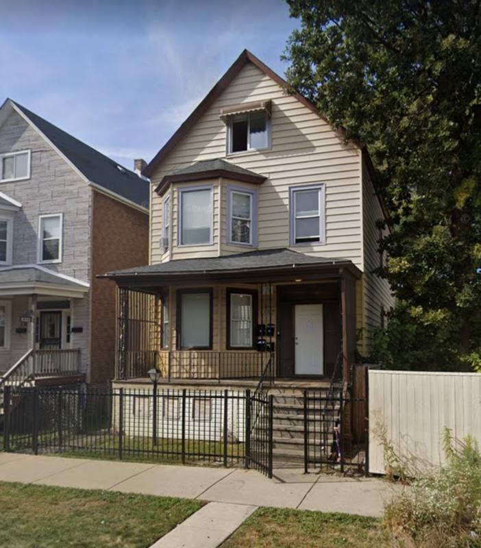 Apartment for rent at 8320 S Muskegon Ave #3, Chicago, IL 60617