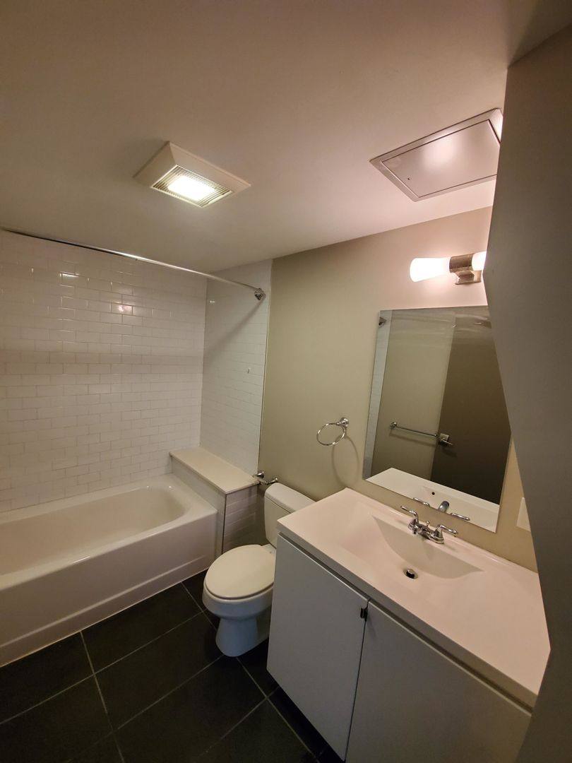 Townhouse for rent at 52 Glenville Ave #TOWNHOME, Allston, MA 02134