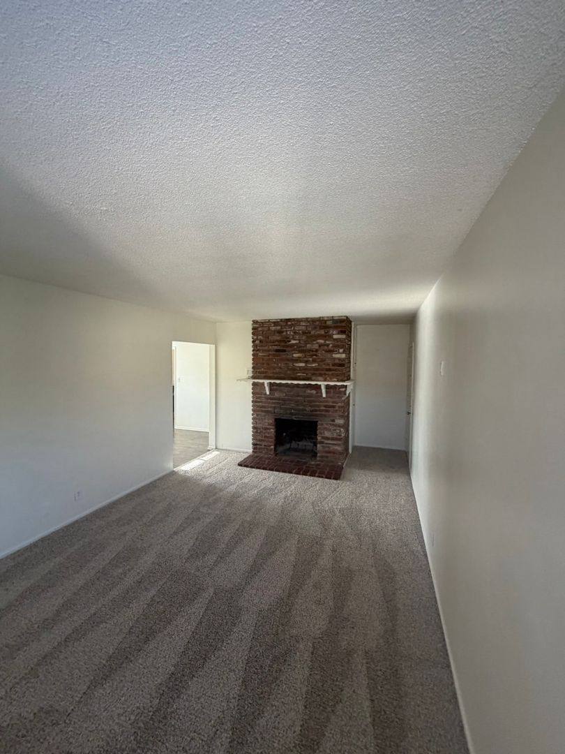Apartment for rent at 13840 Christine Dr, Whittier, CA 90605