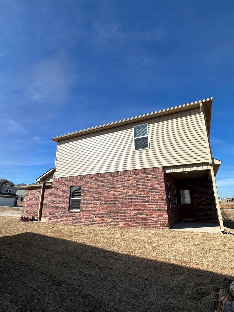 House for rent at 3251 Gulley Lane, Farmington, AR 72730