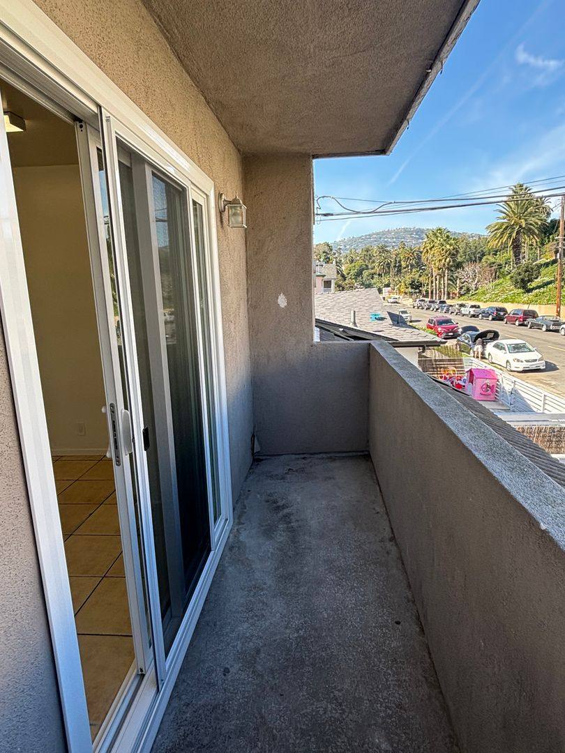 Apartment for rent at 841 W 5th St, San Pedro, CA 90731