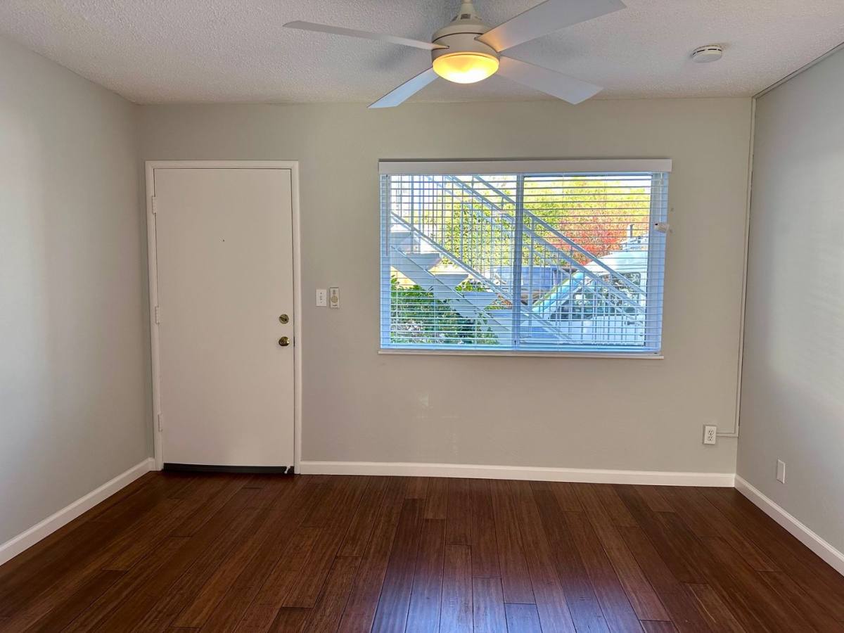 Apartment for rent at 3465 Alameda De Las Pulgas, Menlo Park, CA 94025