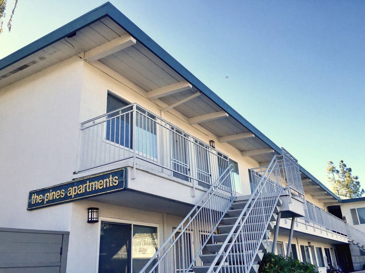 Apartment for rent at 3465 Alameda De Las Pulgas, Menlo Park, CA 94025