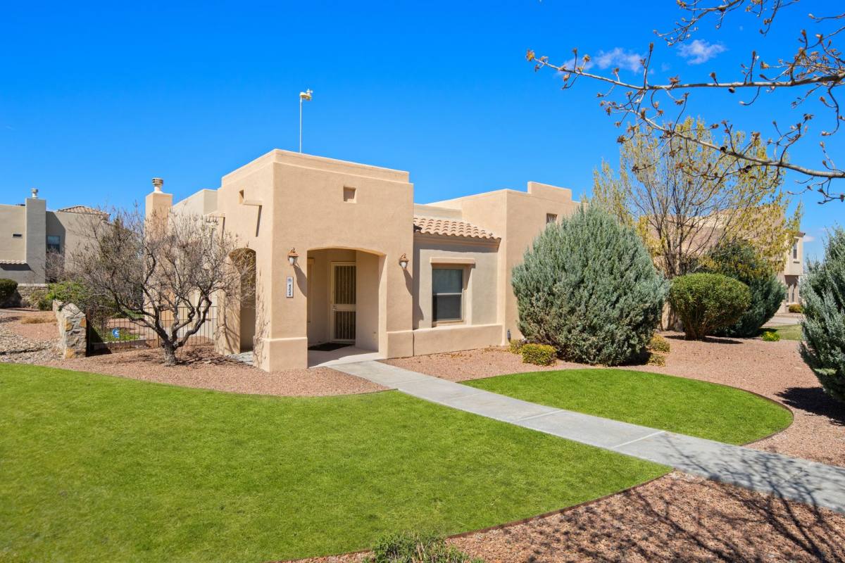 House for rent at 4224 Canterra Arcade, Las Cruces, NM 88011