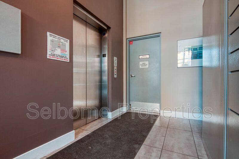 Apartment for rent at 1401 Jackson St #704, Oakland, CA 94612