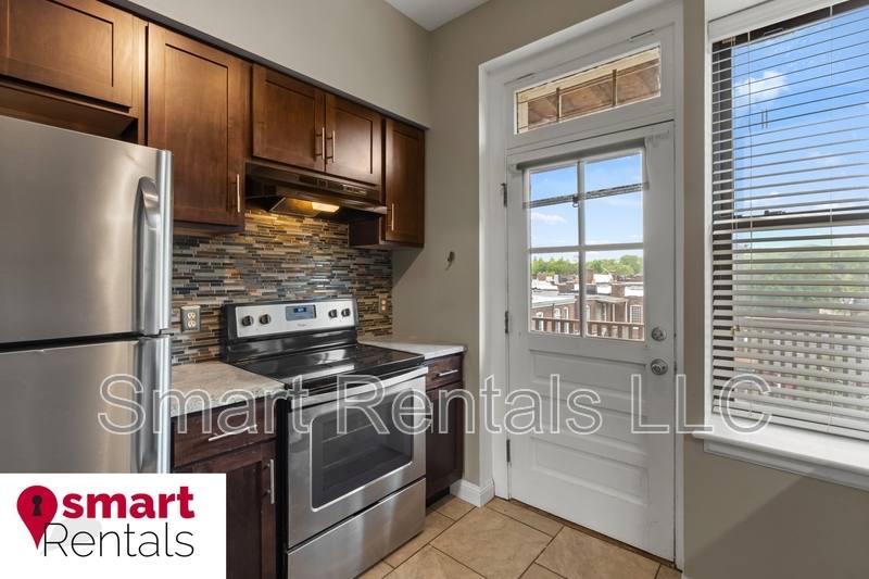 Apartment for rent at 4101 Flad Ave #B, Saint Louis, MO 63110