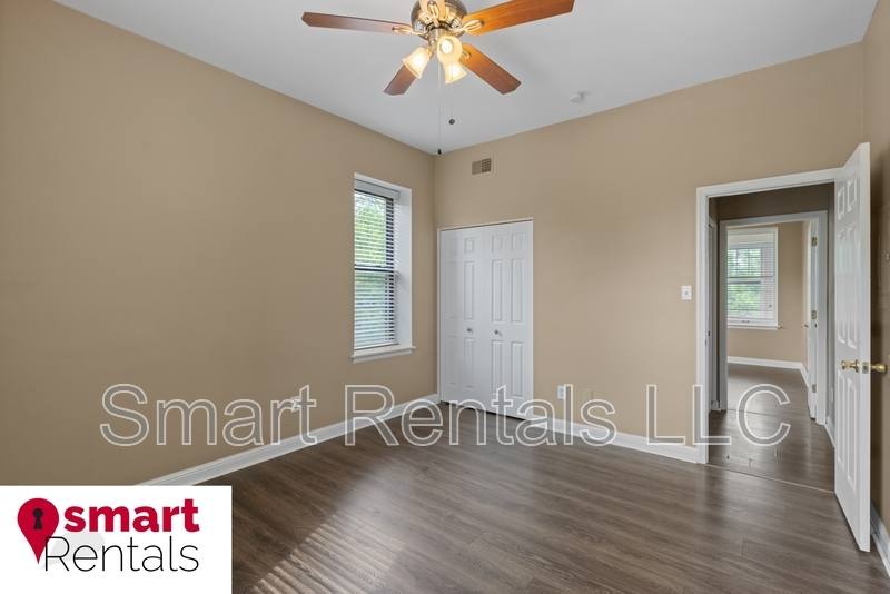 Apartment for rent at 4101 Flad Ave #B, Saint Louis, MO 63110