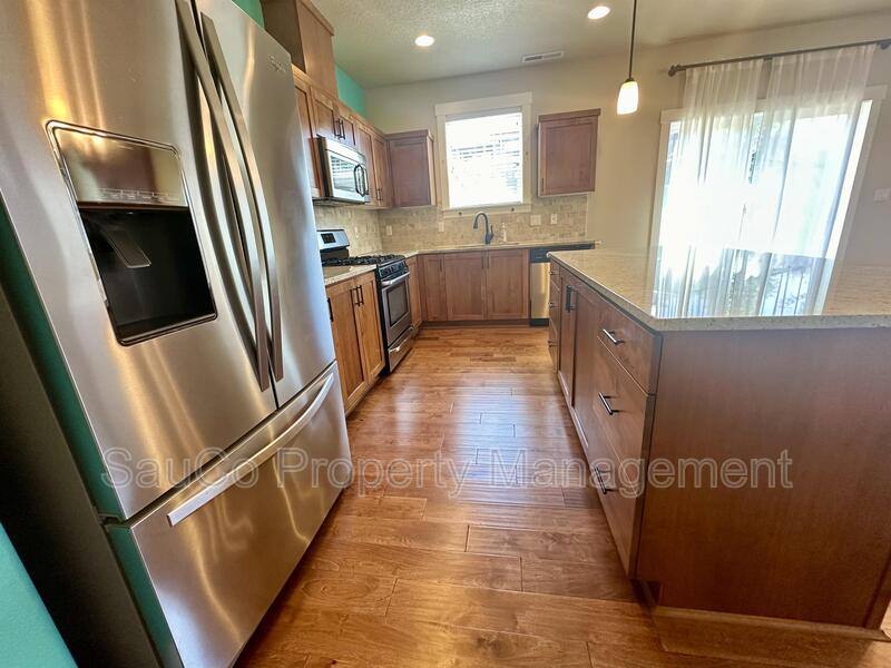 House for rent at 456 SW 203rd Terrace, Beaverton, OR 97006