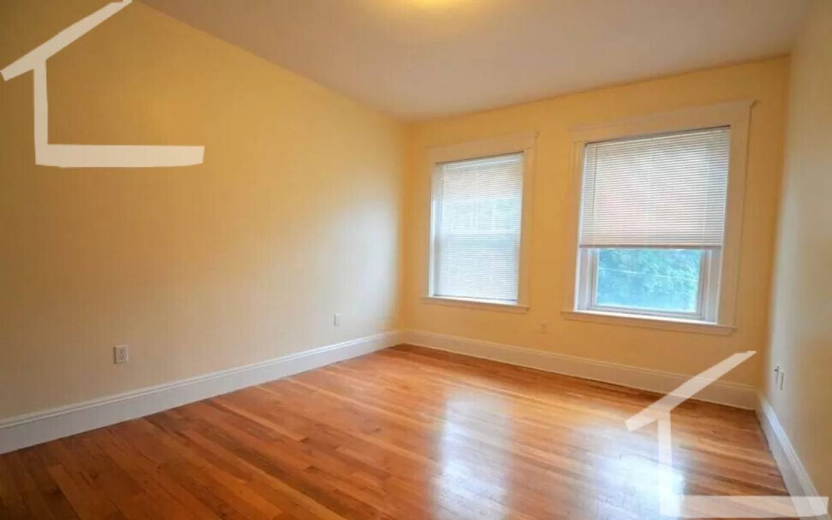 Apartment for rent at 198 Winthrop Rd #5E, Brookline, MA 02445