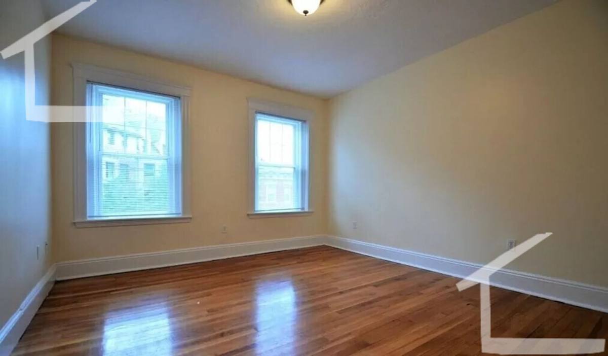 Apartment for rent at 198 Winthrop Rd #5E, Brookline, MA 02445