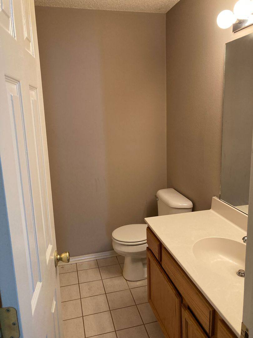House for rent at 4694 W Dover St, Fayetteville, AR 72704