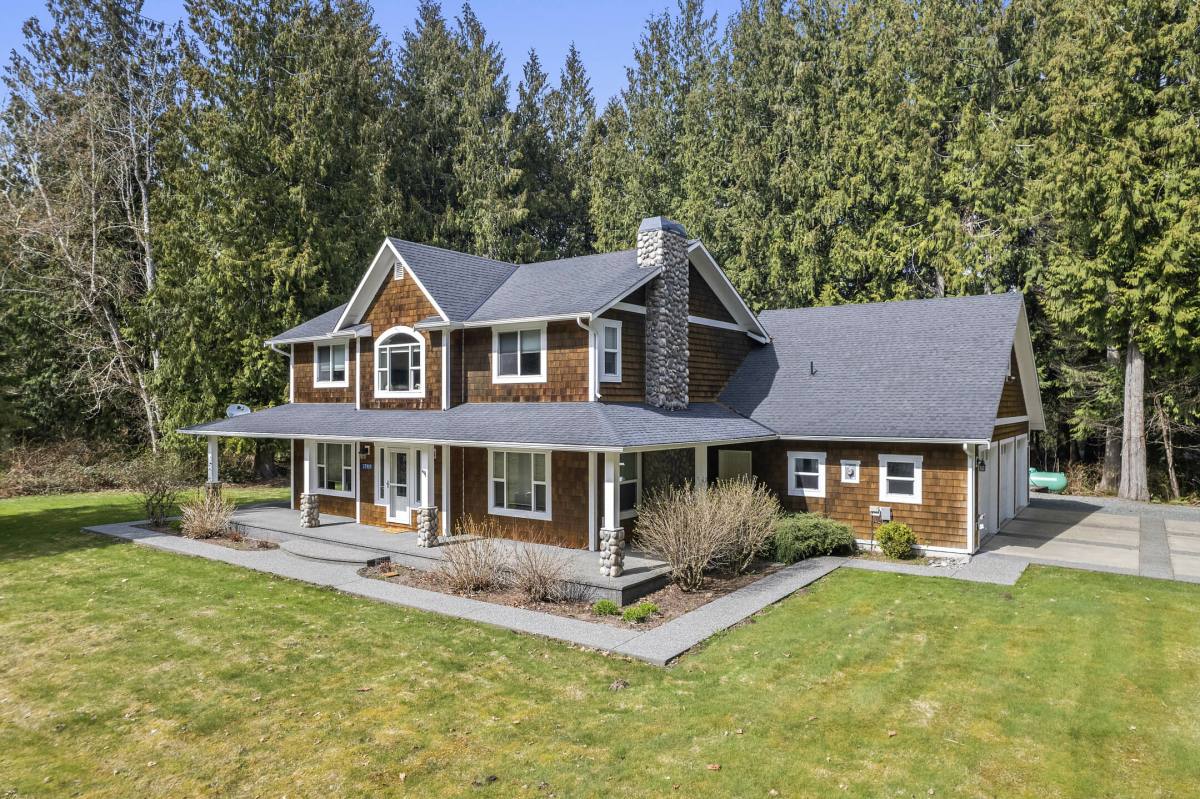 House for rent at 37909 Theo Lane, Concrete, WA 98237