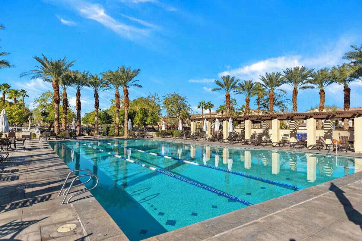 Condo for rent at 520 Calle Vibrante #520, Palm Desert, CA 92211