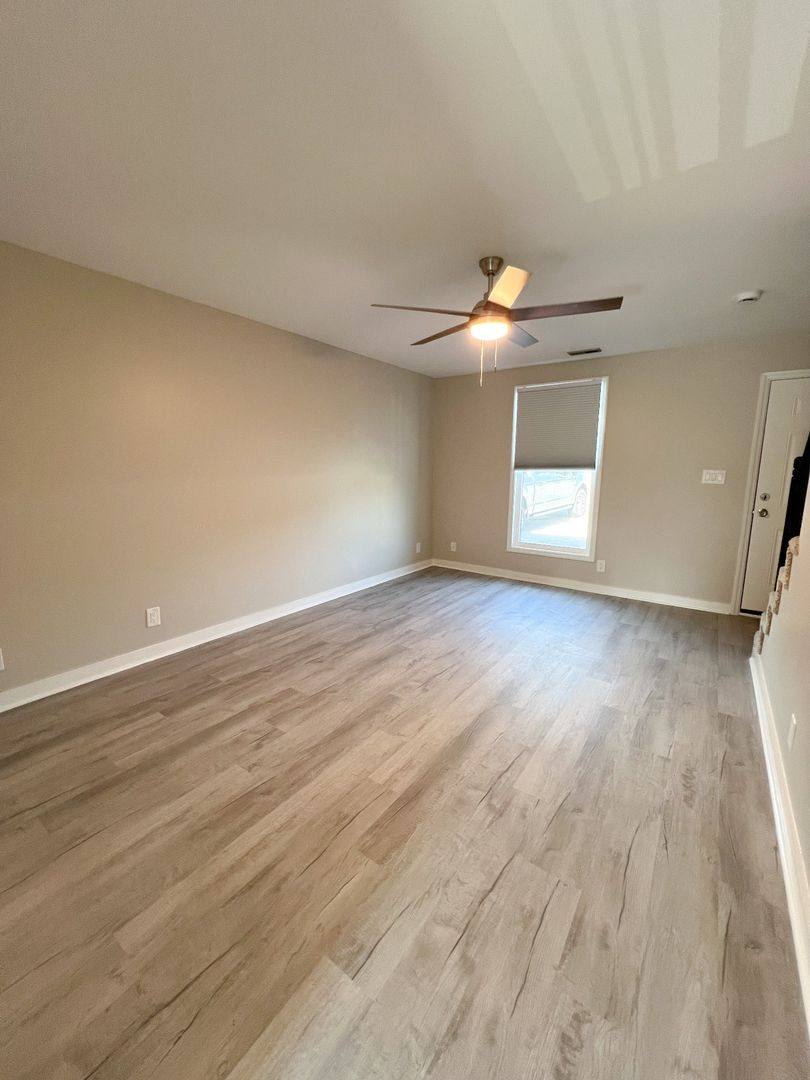 Apartment for rent at 1521 W Knollwood Circle, Clarksville, TN 37043