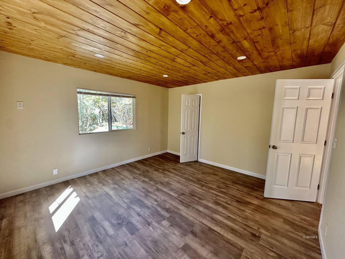 Apartment for rent at 54365 Pine Crest Ave #3, Idyllwild, CA 92549