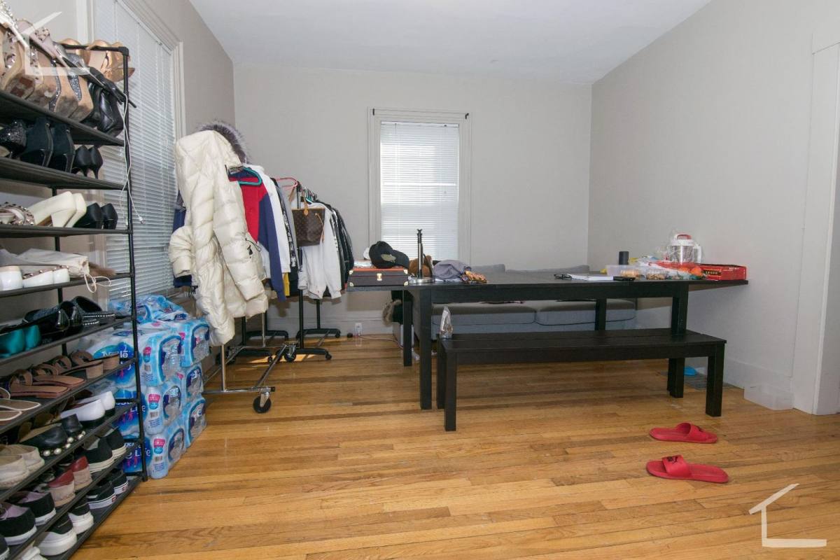 Townhouse for rent at 7 Greylock Rd #1, Allston, MA 02134