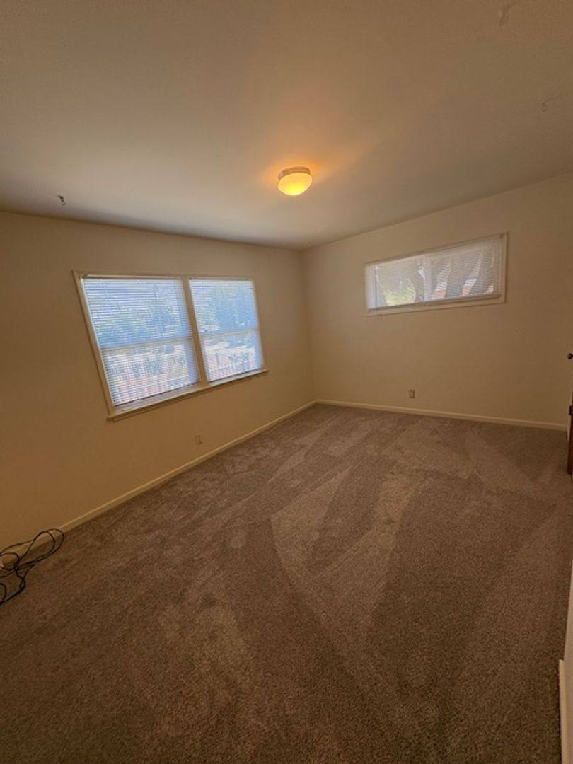 Apartment for rent at 132 & 136 Stenner, San Luis Obispo, CA 93405