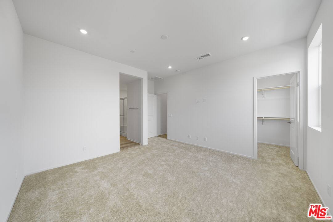 Apartment for rent at 16151 Linden Lane, Chino, CA 91708