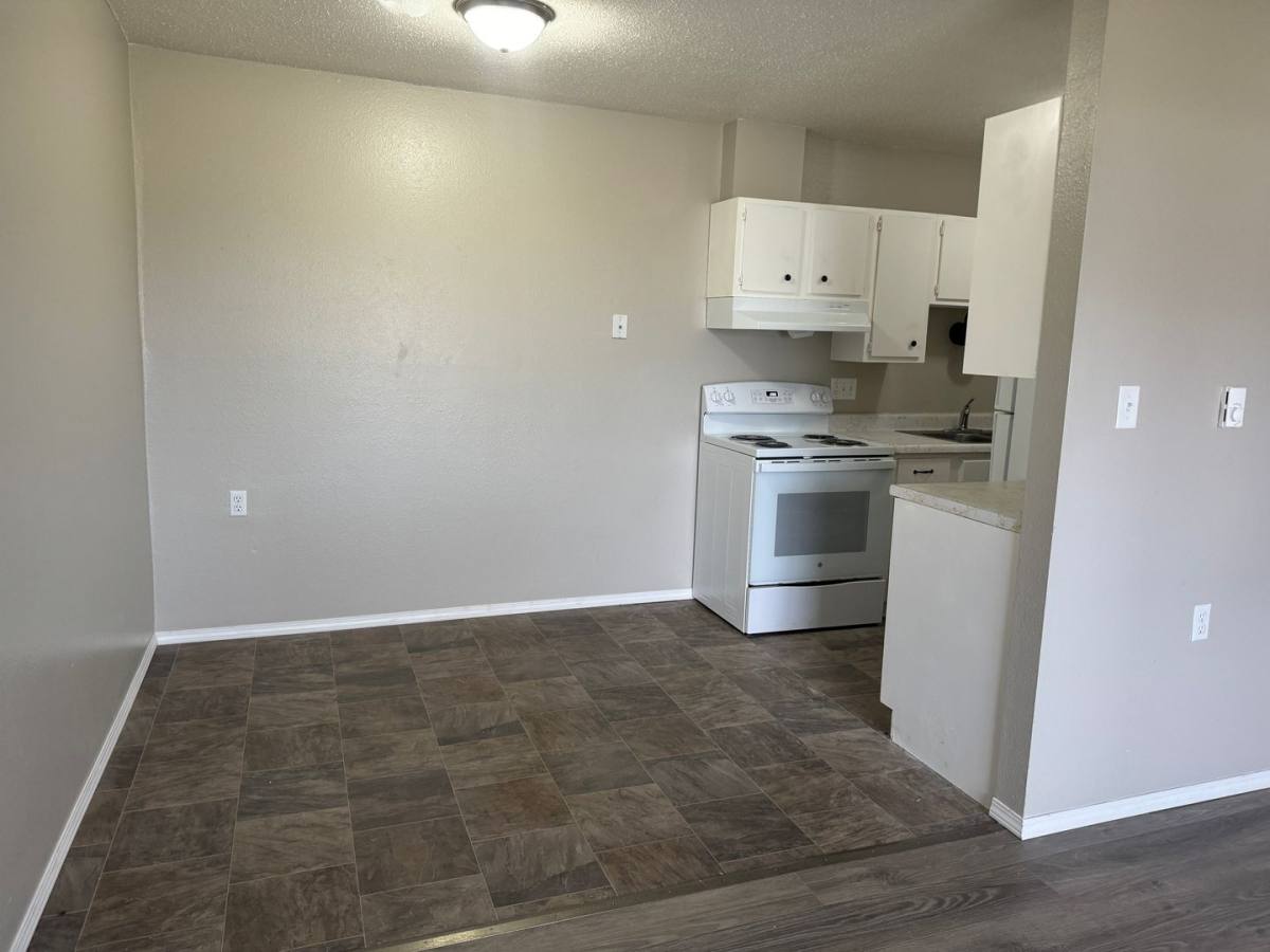Apartment for rent at 906 11th St NE, Cooperstown, ND 58425