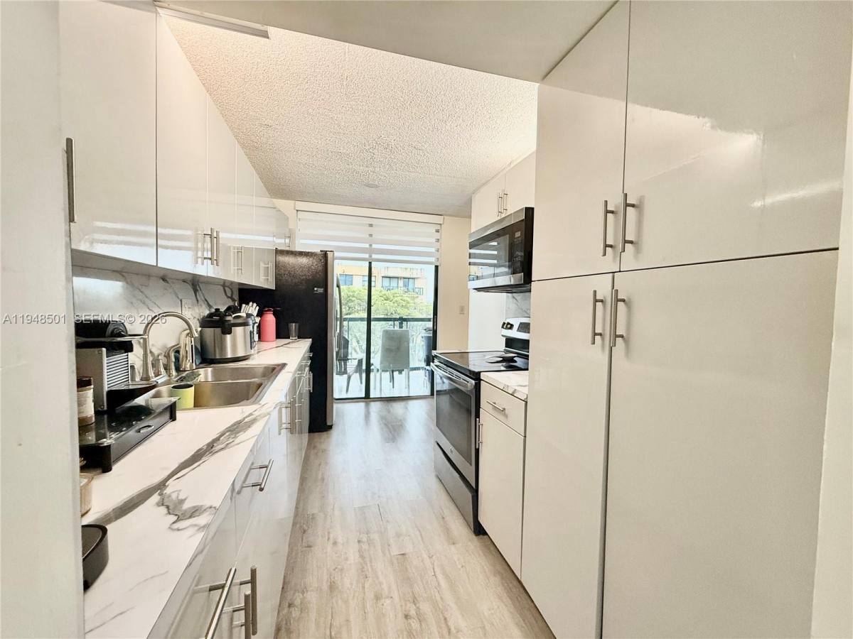 Condo for rent at 11800 SW 18th St #4104, Miami, FL 33175